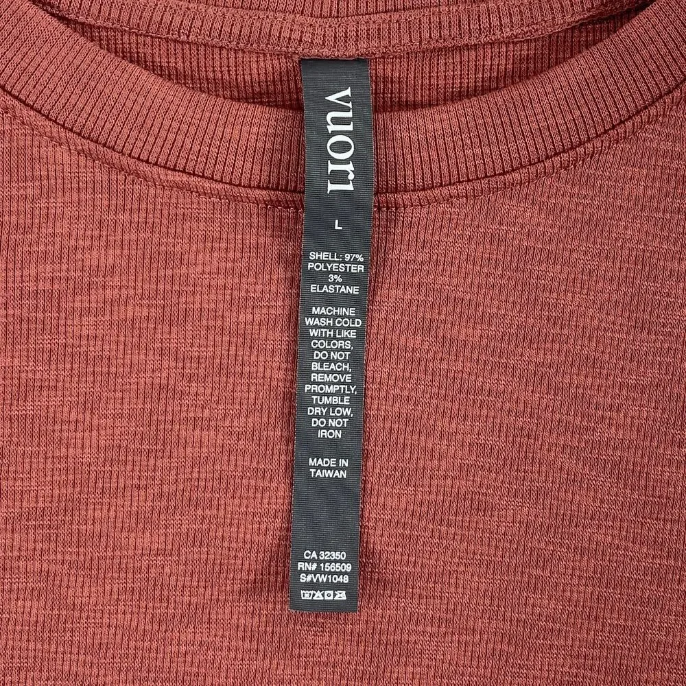 Vuori Sunrise Long Sleeve Crew Top - Picture 5 of 7